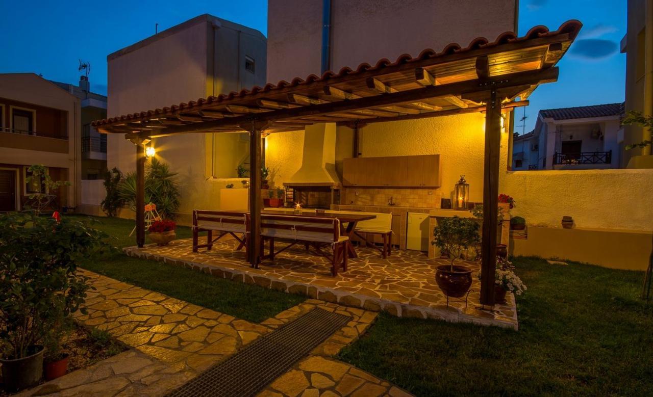 Studio Nikiti Beach Exterior foto
