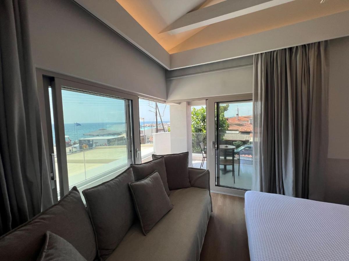 Studio Nikiti Beach Exterior foto