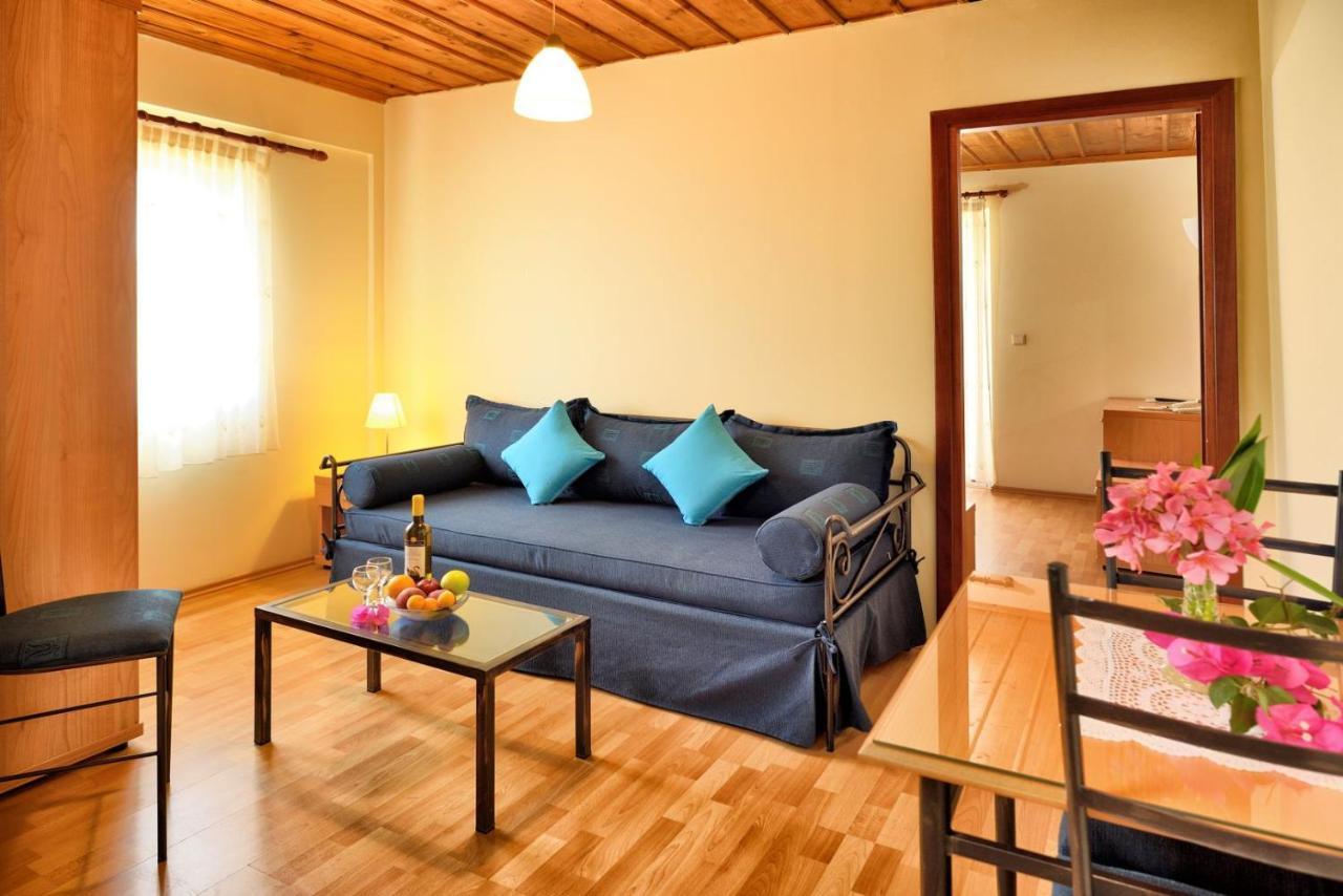 Studio Nikiti Beach Exterior foto